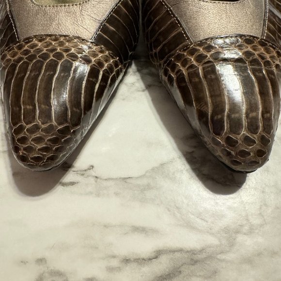🎉😀CLEARANCE SALE!😀🎉J. RENEE Bronze Metallic Leather and Genuine Python Pumps 8M - Picture 4 of 7